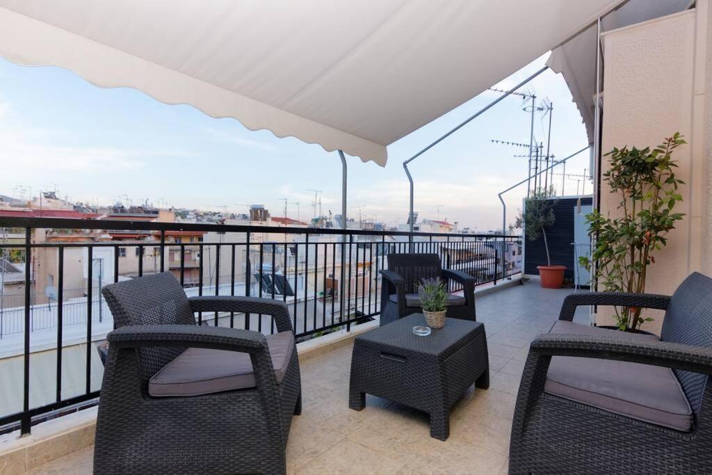 شقة Big Terrace Near Metro And Athens Center المظهر الخارجي الصورة